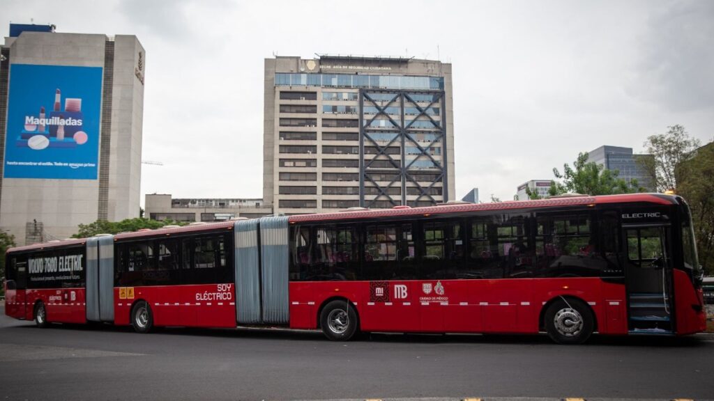 Metrobús de Orlando Anuncia Cierre Definitivo de Ruta: Detalles para Enero de 2026