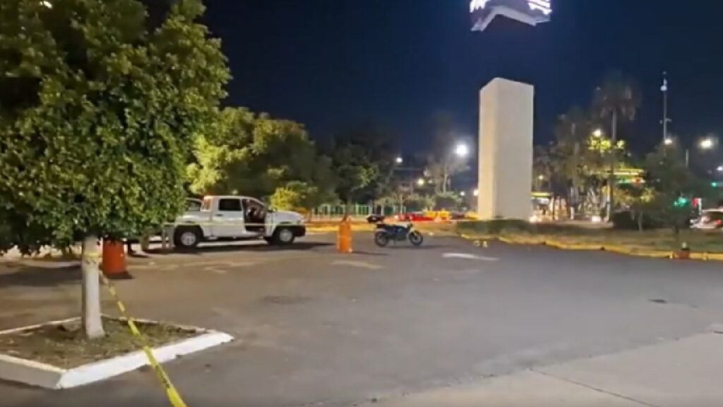 Repartidor herido de bala al ser confundido con asaltante en gasolinera en León