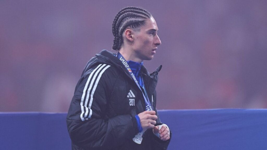 Marcelo Flores Confirma su Presencia en Entrenamientos con Tigres: ¿Deja Pumas?