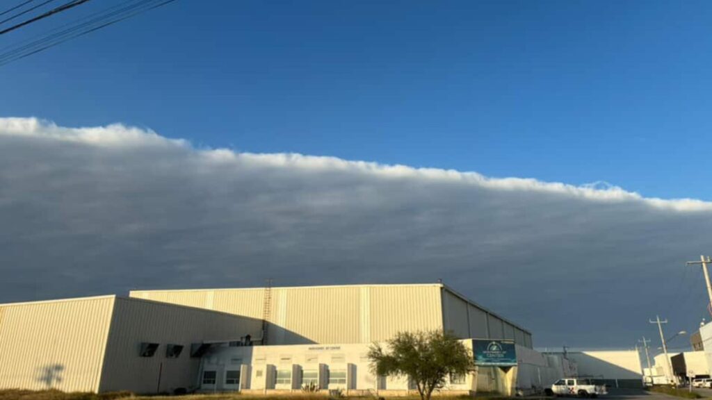 Descubre la Enorme Nube que Sorprendió a Monterrey: Un Fenómeno Atmosférico Asombroso