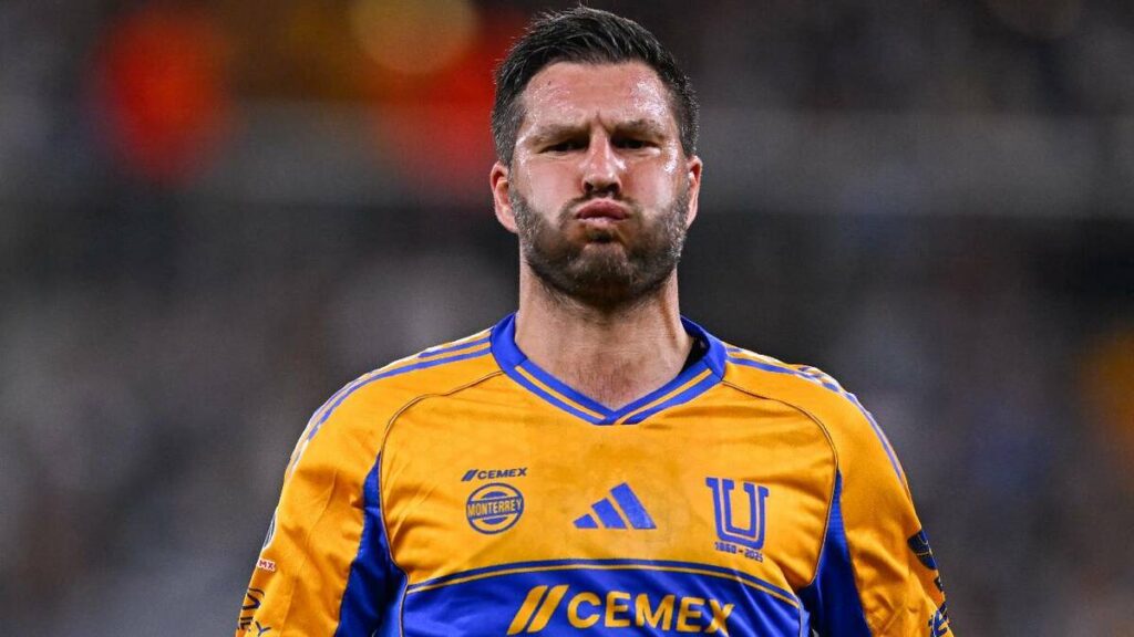 Gignac Regresa a las Prácticas Opcionales de Tigres UANL