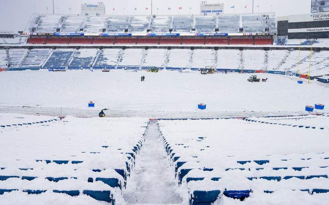 Buffalo Bills Llama a sus Aficionados a Palear la Nieve del Highmark Stadium