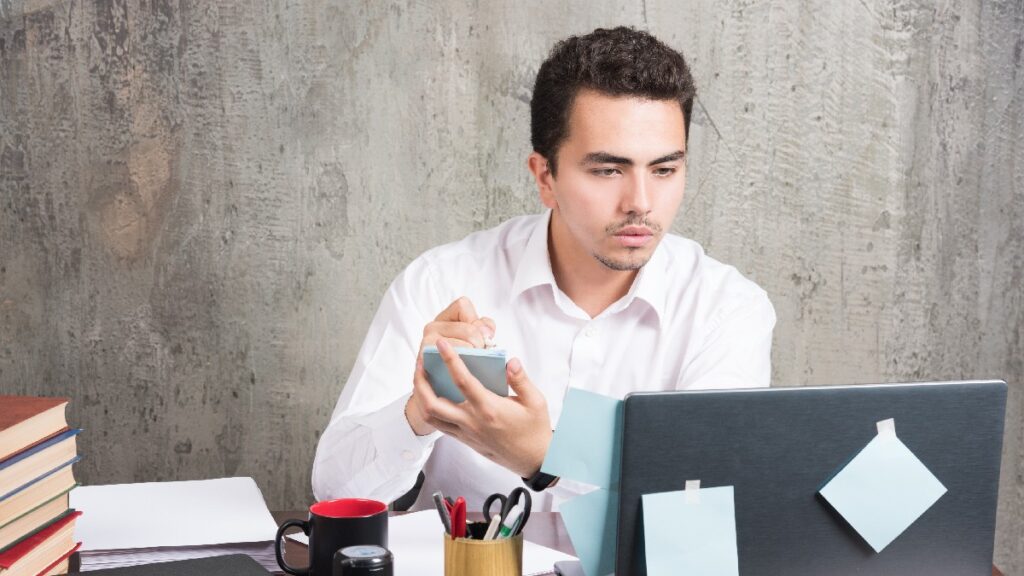 ¡Evita las filas! Cómo realizar el refrendo en línea en Jalisco para 2026