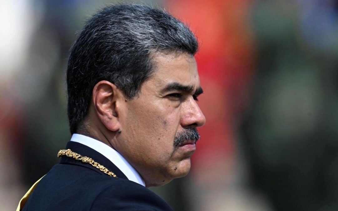 Donald Trump Difunde Nueva Imagen de Nicolás Maduro Tras la Detención y Ataque de EE.UU. a Venezuela