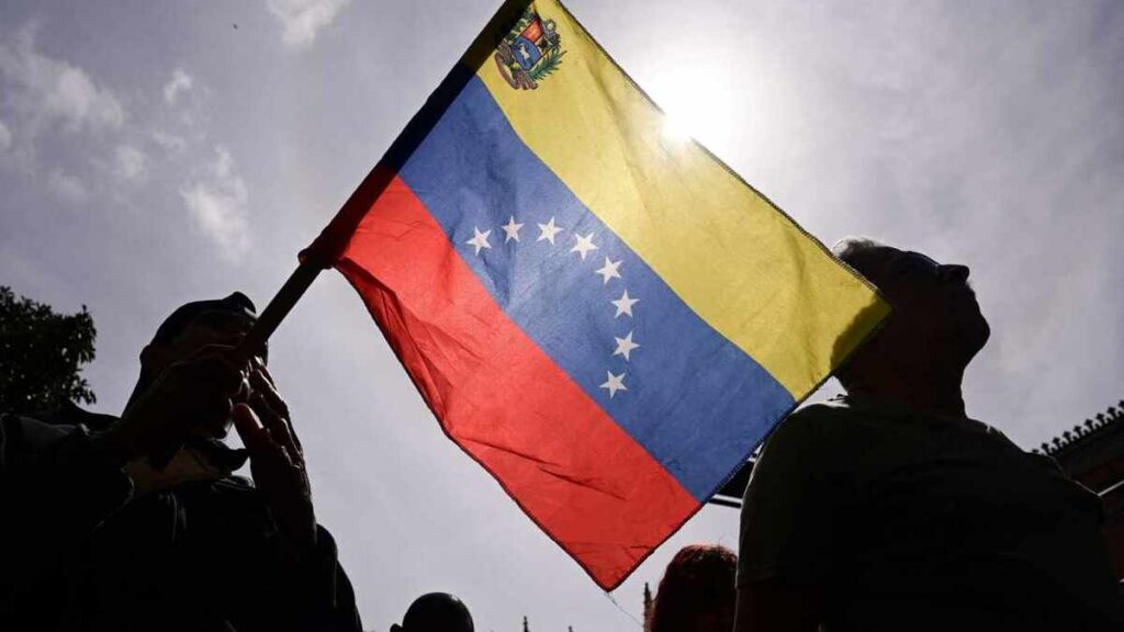 Primera Imagen de Nicolás Maduro Bajo Custodia: Todo lo que Debes Saber