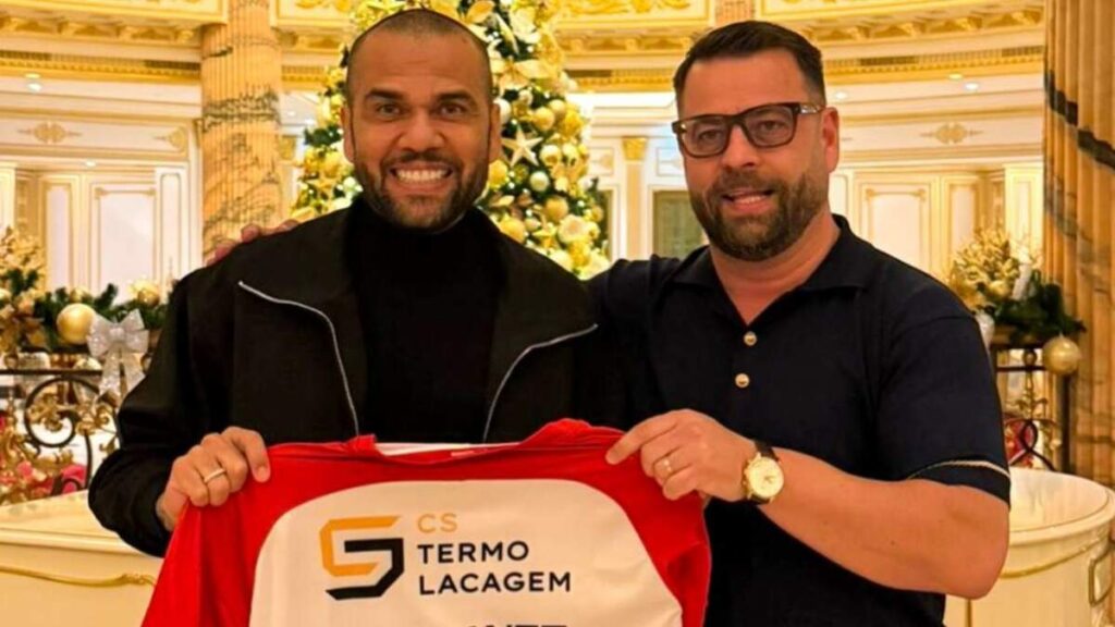 Dani Alves regresa al fútbol: Descubre su nuevo rol en un club de Portugal