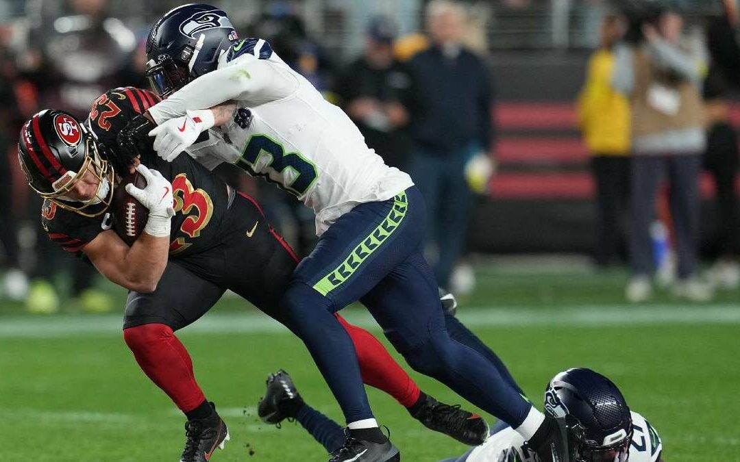 Los Seahawks Derrotan a los 49ers y Aseguran el Primer Sembrado en el Oeste de la Nacional