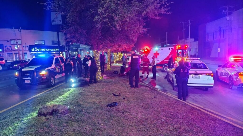 Accidente de Motociclista en Retorno de Dos Carriles en Independencia y Comonfort