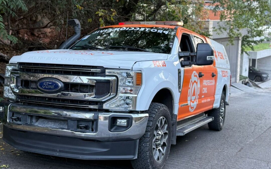 Niño Atrapado en el Elevador de una Casa en San Pedro, Nuevo León: Heroico Rescate