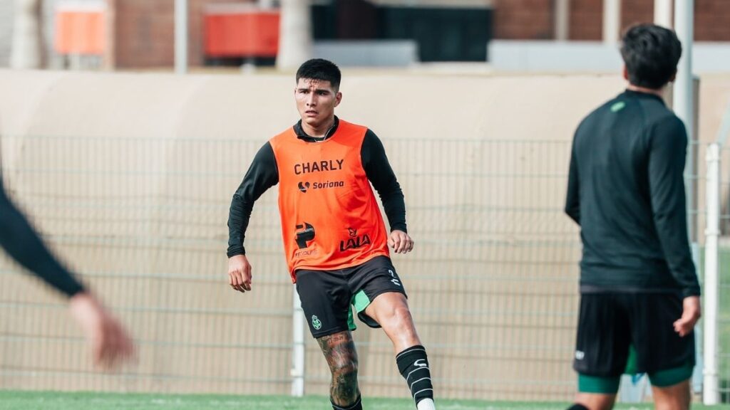 Santos Laguna Se Prepara para Enfrentar a Necaxa: Presentación de Nuevos Refuerzos Mañana