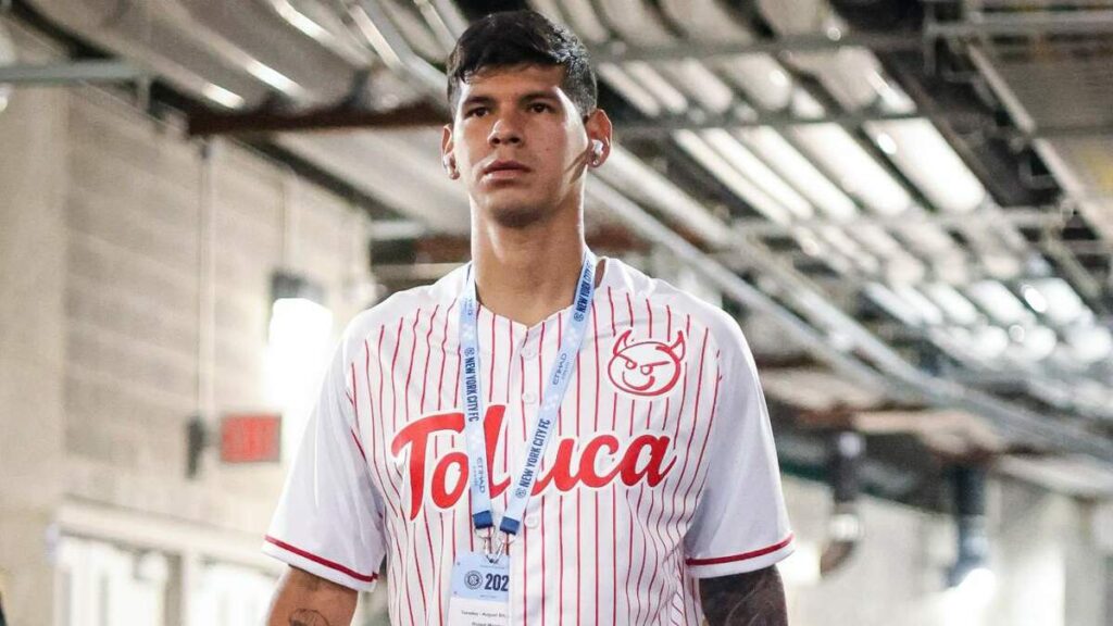 Pumas Avanza en Negociaciones para el Fichaje de Robert Morales desde Toluca