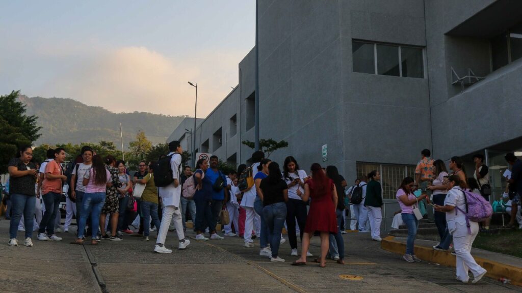 Temblor Hoy en México: Actualización en Vivo de Los Sismos y Microsismos