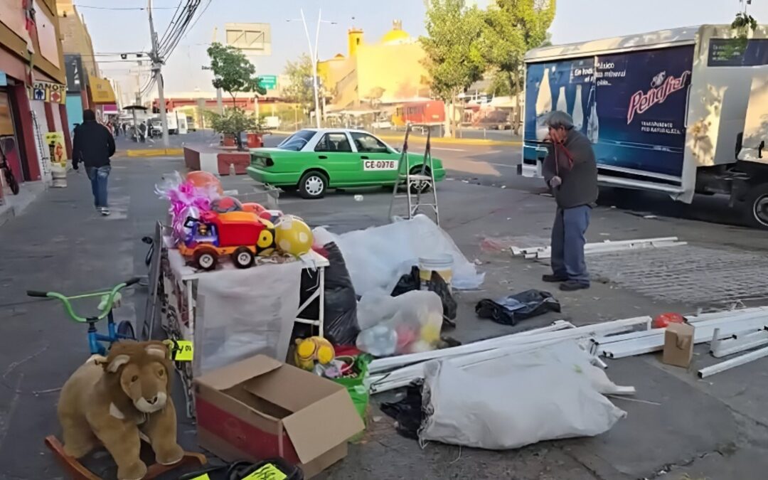 Don Juanito: Una Noche Sin Ventas de Juguetes en Orlando para Ayudar a Su Esposa Enferma