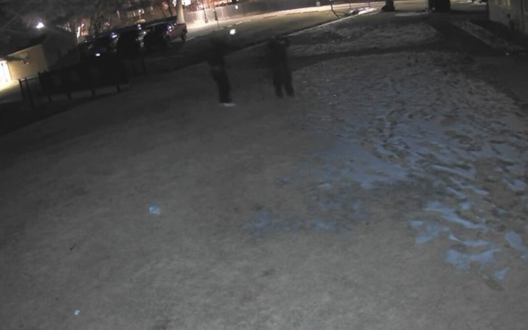 Boulder Investiga un Tiroteo Dirigido a un Complejo de Apartamentos: Buscan a Sospechosos