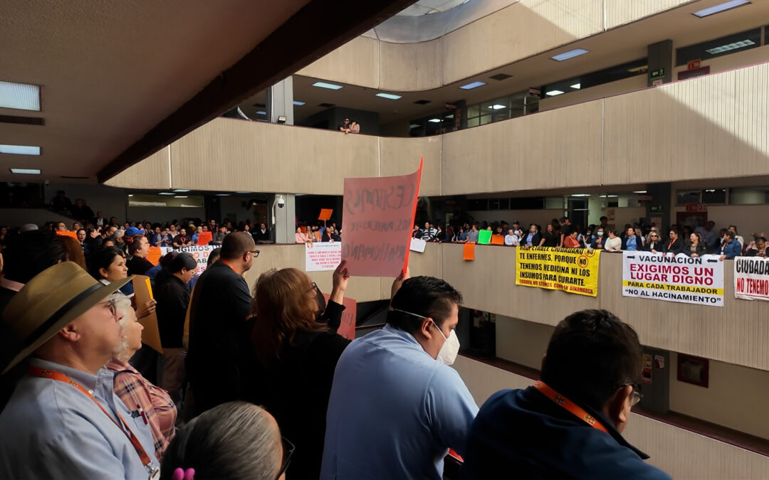 Personal de Salud en Mexicali se Manifiesta por Mejores Condiciones Laborales